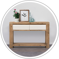 Consoles & Side Tables